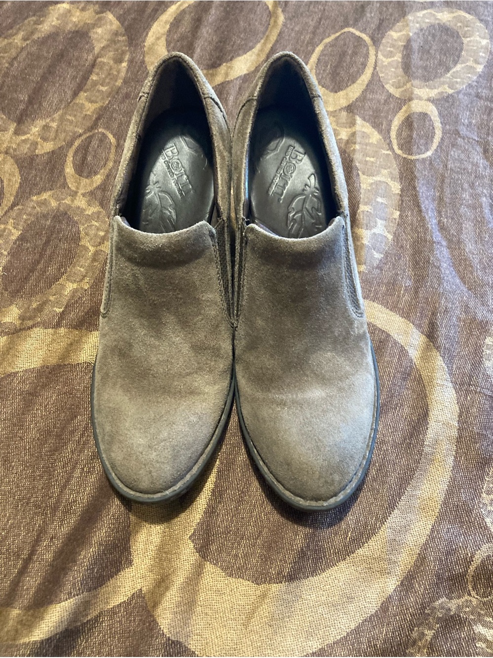Born Women's Slip-On Suede Heeled Boots — Brown